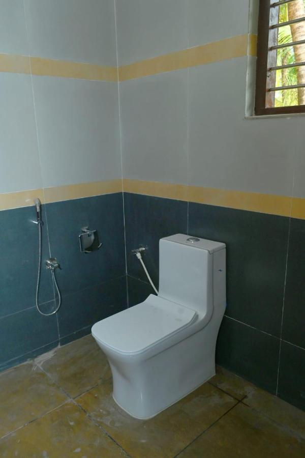 Kayalvarath Paradise Apartamento Mundrothuruth Exterior foto